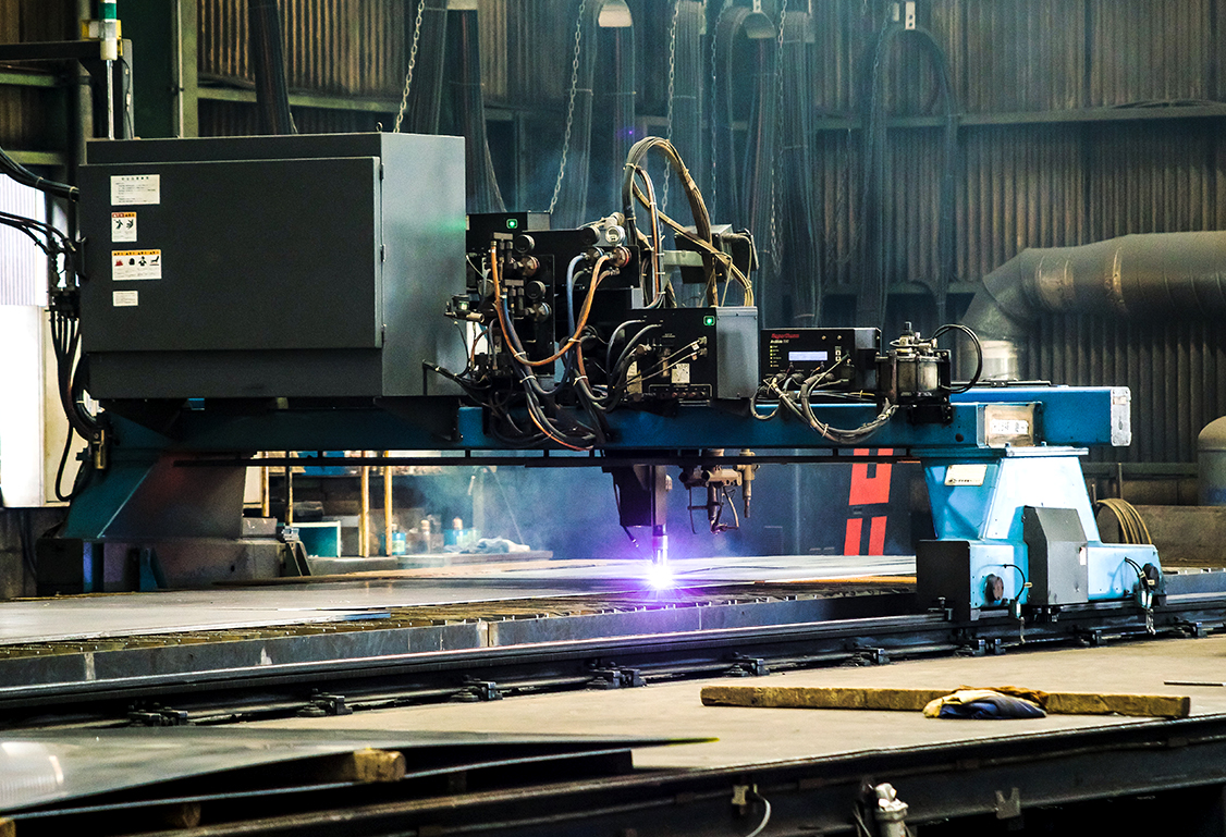 NCプラズマ切断機
                                        (ガス溶断トーチ付)